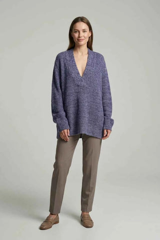 Sweter damski dzianinowy V-neck - Niebiesk   23% moher