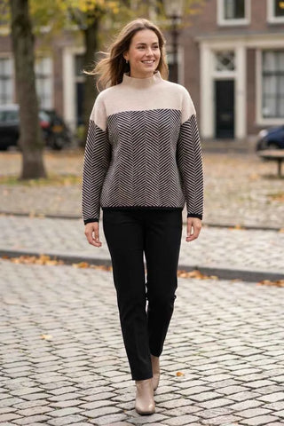 Sweter golf wzór w jodełkę - Beżowo-Czarny