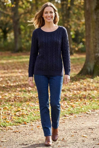 Sweter damski warkoczowy splot - Granatowy  8% alpaka