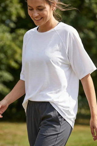 Koszulka damska sportowa oversize - Biała