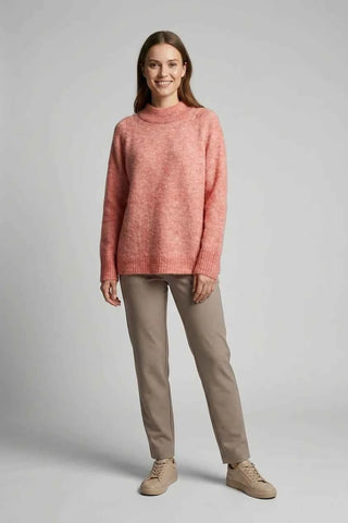Sweter damski z półgolfem  34% moher, 34% wełna