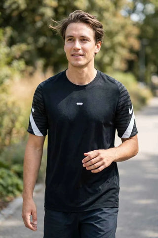 T-shirt sportowy męski Nike - Czarny