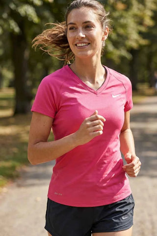 Koszulka sportowa Dri-FIT Nike - Różowa