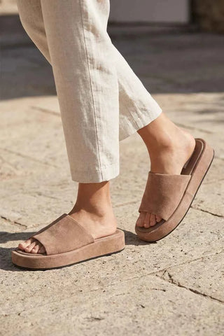 Klapki na platformie zamszowe H&M - Beżowy