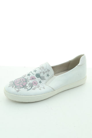 Buty białe skóra