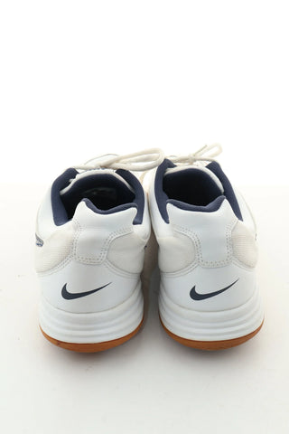 Buty białe