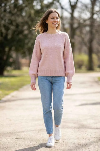 Sweter z perłami różowy