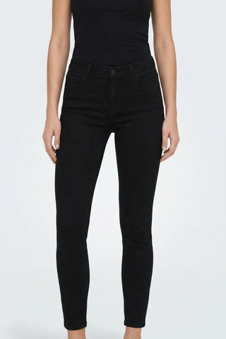 Czarne damskie spodnie rurki JDY skinny fit