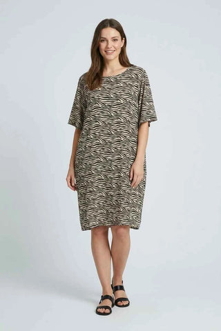 Sukienka we wzór zebry oversize - Czarno-biała