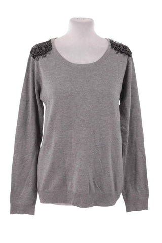 Sweter damski z koronką na ramionach - Szary
