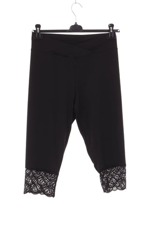 Damskie legginsy 3/4 z koronką i pasem crossover