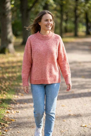 Sweter damski z półgolfem  34% moher, 34% wełna