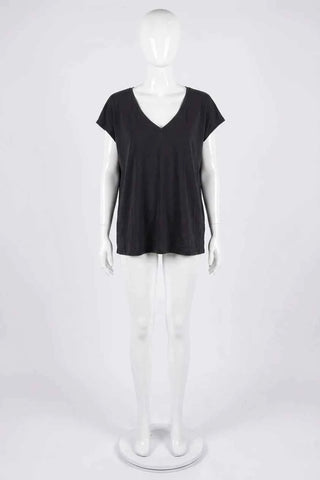 T-shirt damski z dekoltem w serek - Czarny  70% modal
